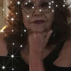 Meet your Posher, Linda